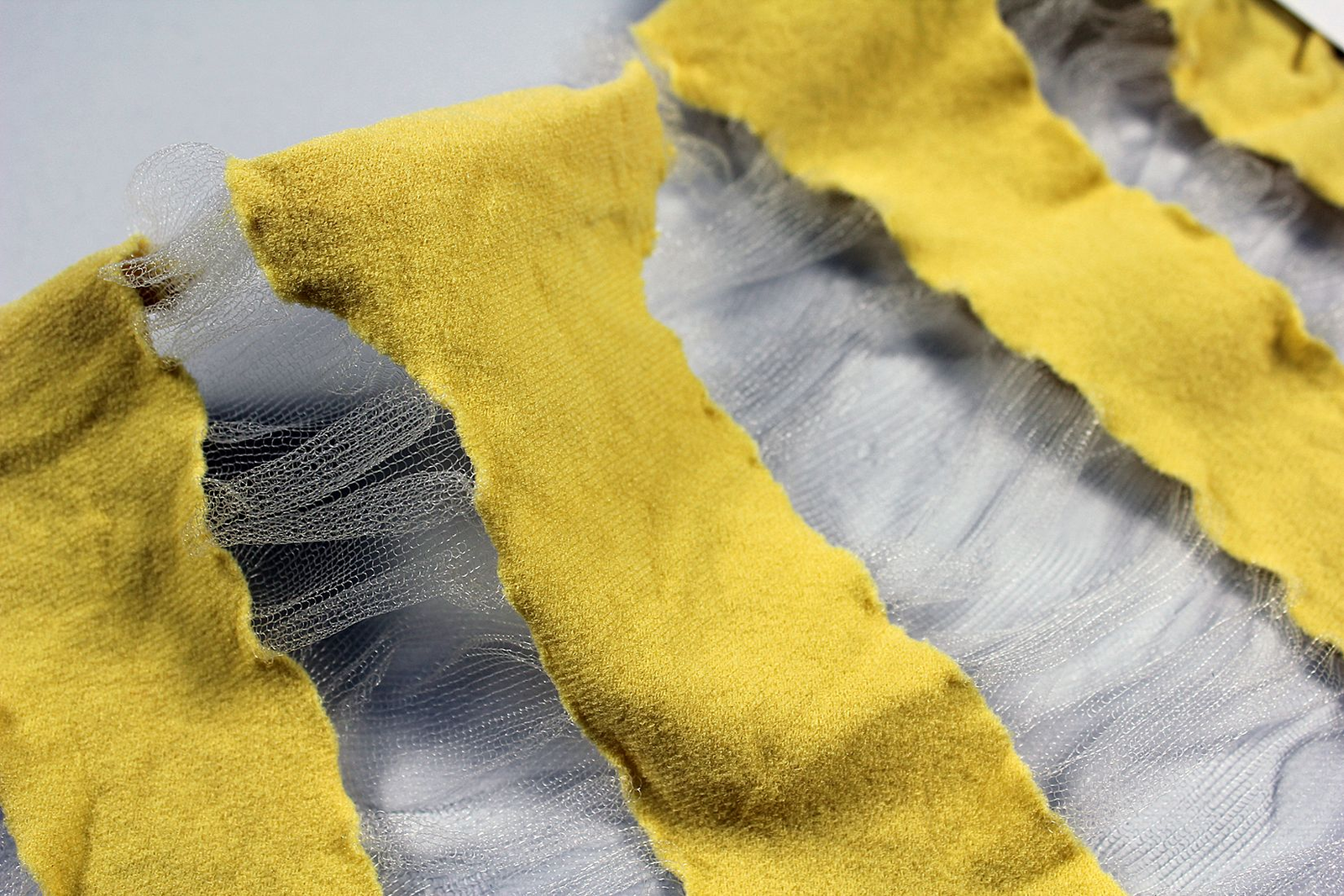 Monofilament vs Knitted Shade Cloth
