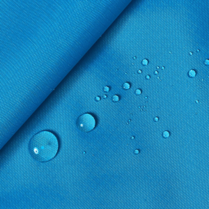 Waterproof vs Standard Shade Cloth